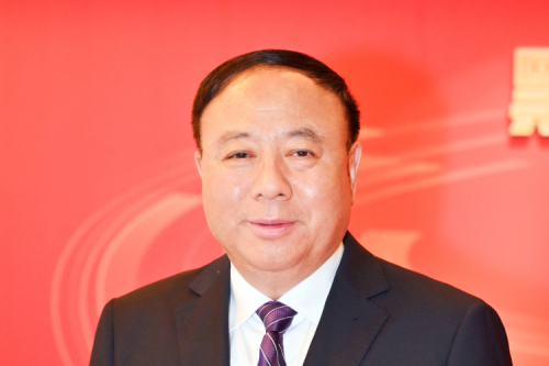 全國人大代表李寅2025年提案--關(guān)于推動(dòng)分布式電源高質(zhì)量、有序發(fā)展，助力“雙碳”目標(biāo)實(shí)現(xiàn)的建議